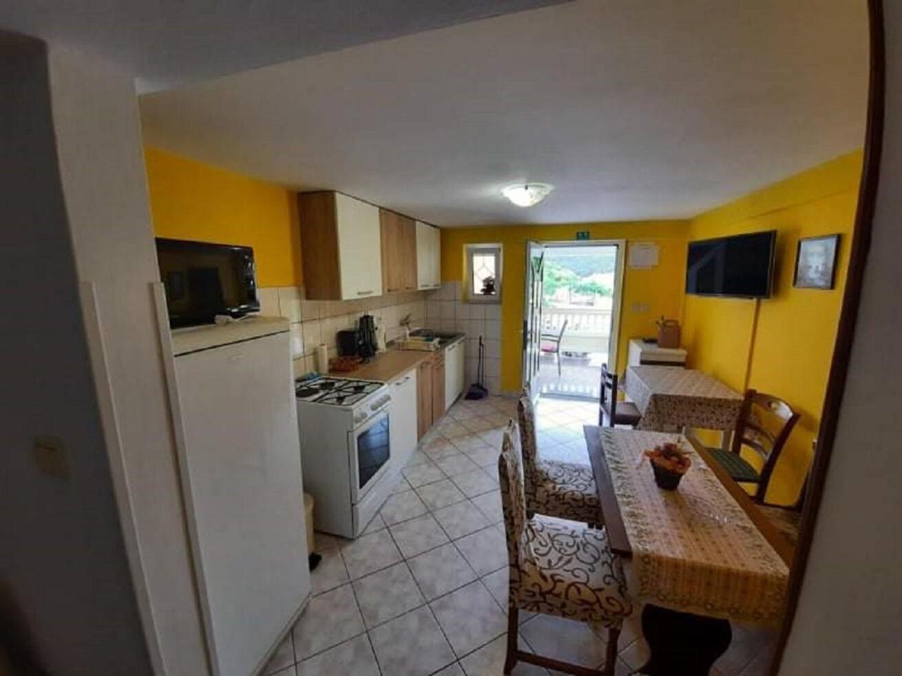 Apartments Robi- Swimming Pool And Beautiful Garden Kampor Εξωτερικό φωτογραφία