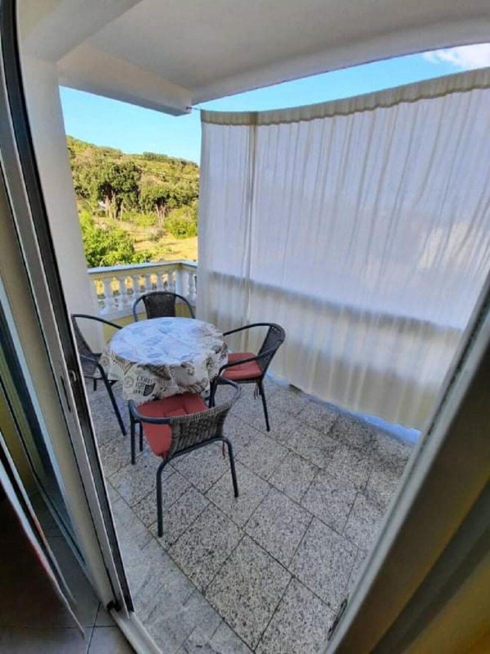 Apartments Robi- Swimming Pool And Beautiful Garden Kampor Εξωτερικό φωτογραφία